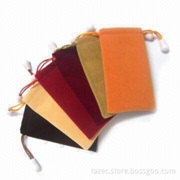 Universal Fleece Pouches for MP3 Players and Mobile Phones, Easy to Use